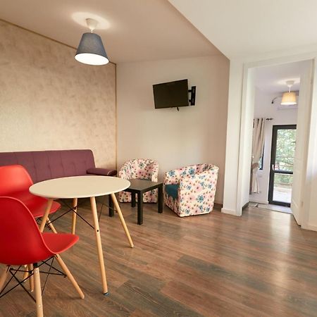 בוקרשט Stanford Aparthotel מראה חיצוני תמונה